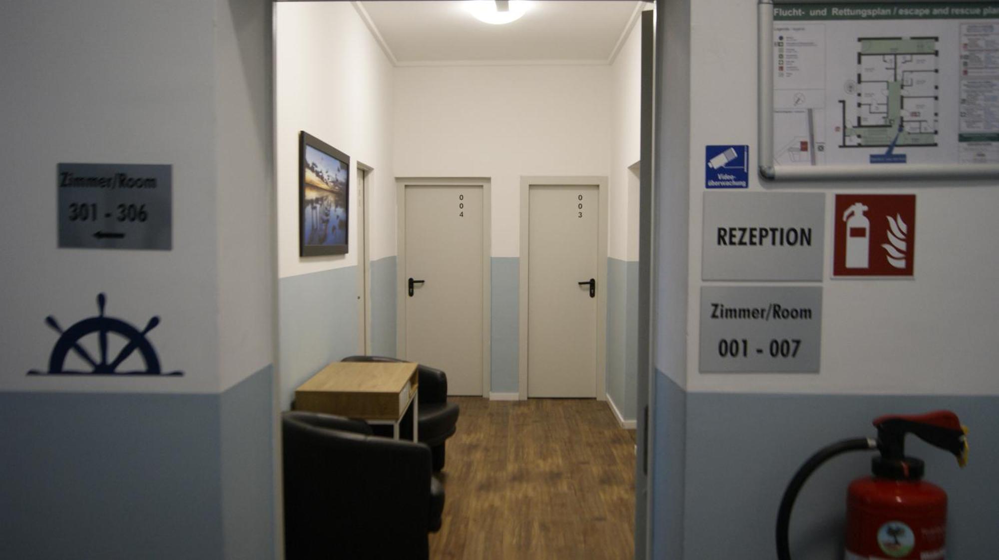 Seehafen Hostel Hamburgo Exterior foto